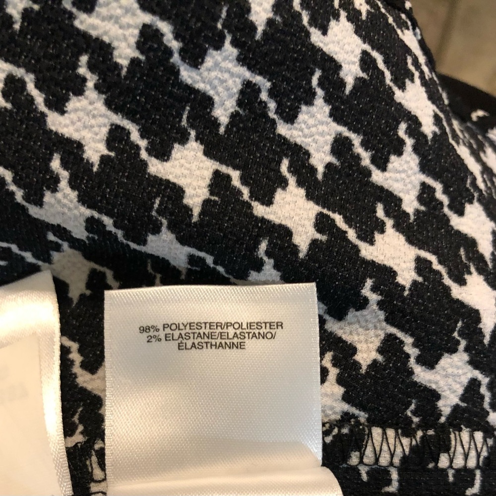 Kasper Black and White Houndstooth Women's Tie Top - Picture 7 of 8